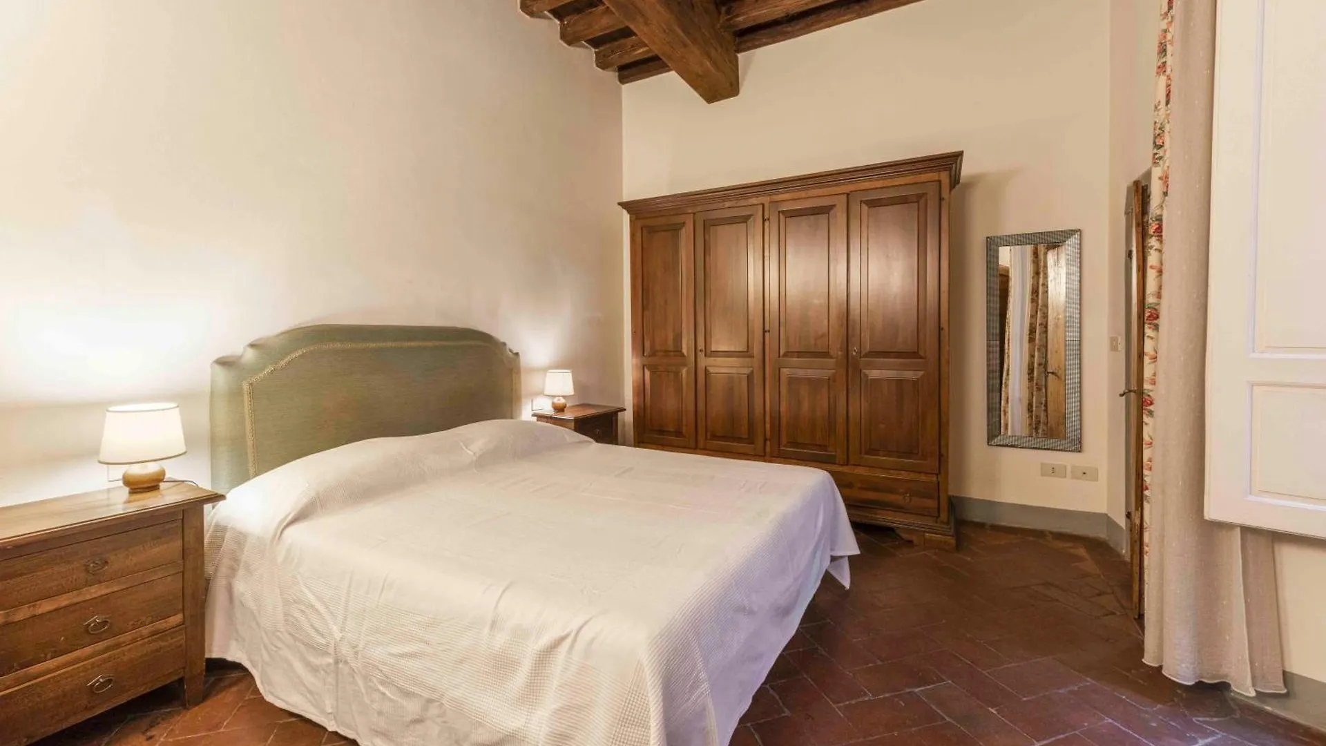 Borgo Allegri Palace By Mmega Florence Apartment