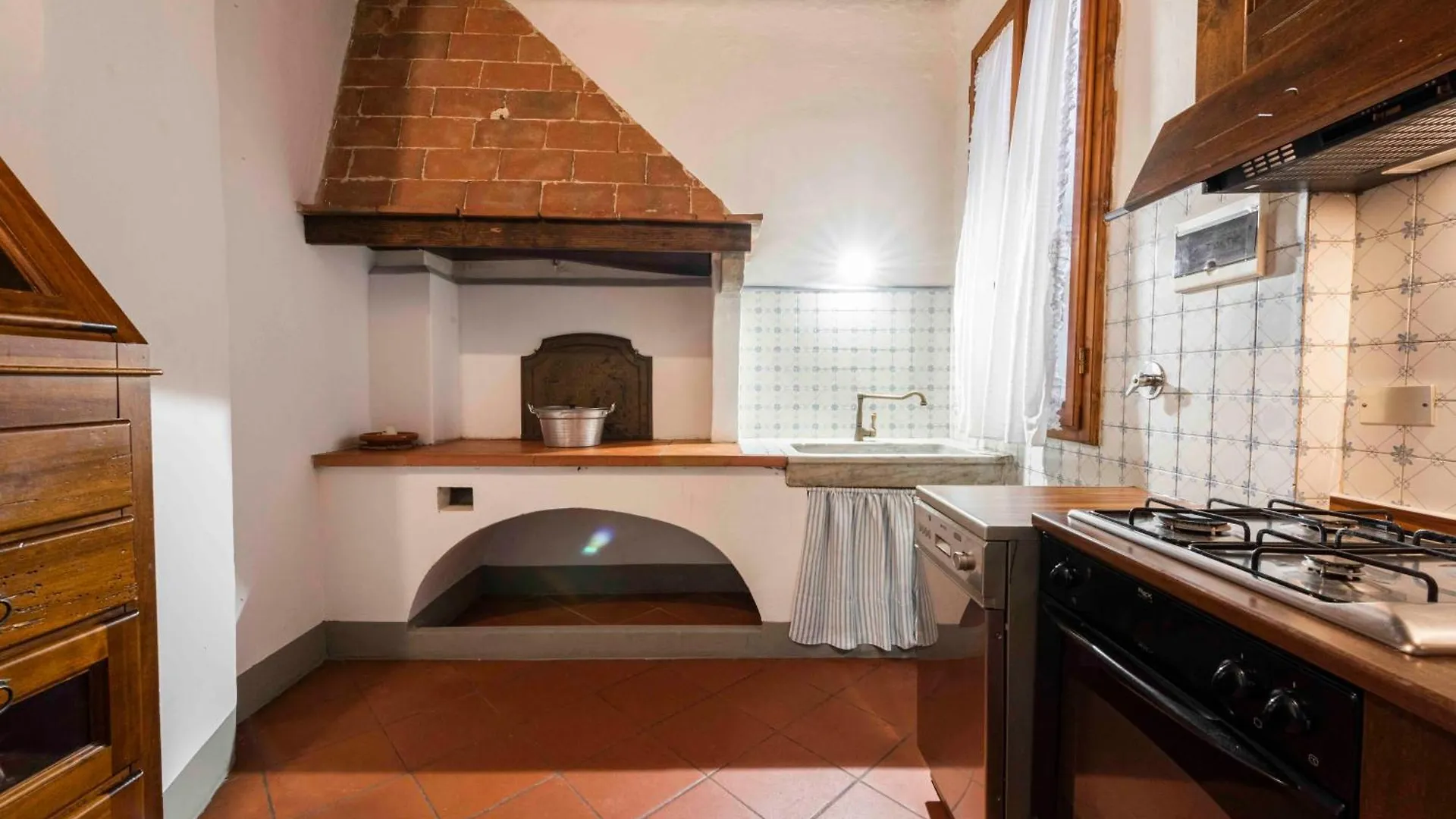 Borgo Allegri Palace By Mmega Florence