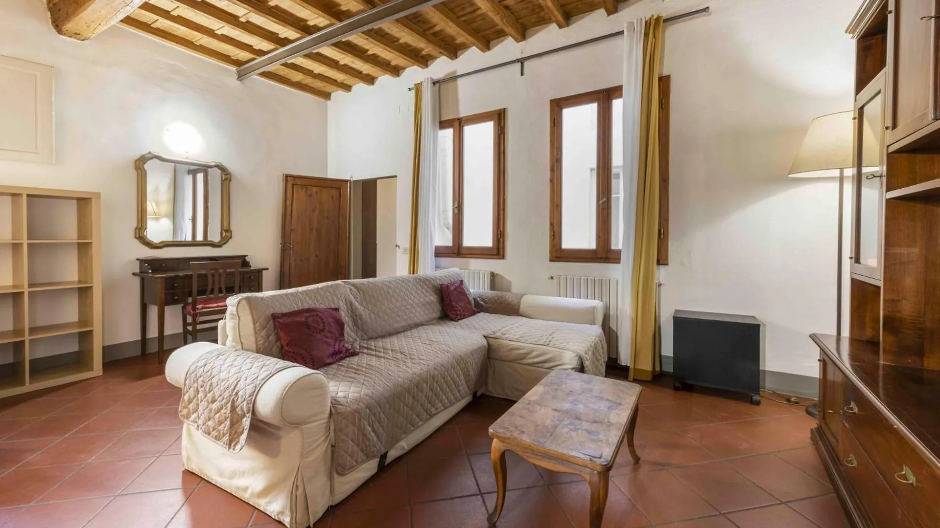 Borgo Allegri Palace By Mmega Florence